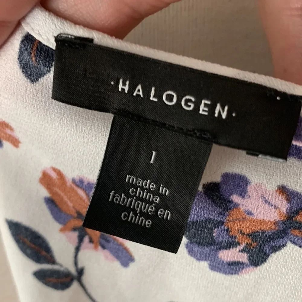 3for$20 blouse size 1 halogen - Picture 3 of 4